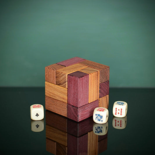 Four-Piece Serially Interlocking Cube (STC-93)